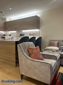 Ace luxury Canary view apartment plus Riverview - Image 2