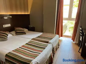 Hostal Los Coronales - Image 4