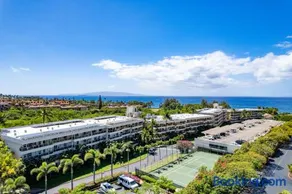 Maui Banyan Vacation Club - Image 1