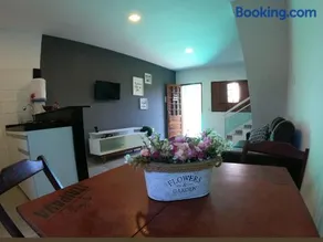 Luna Beach House - Image 1