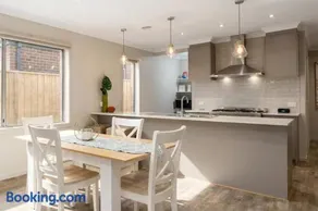 Coastal Haven 4BR Home, Short Walk to Leonards Beach - Image 1