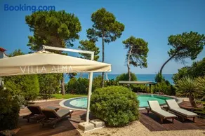 Villa Alma - S4199 - Image 1