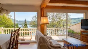 Maison chaleureuse à Nages avec vue sur lac et montagne - Image 2