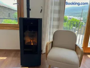 Apartament al centre d'Esterri amb vistes úniques by RURAL D'ÀNEU - Image 1