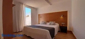 Hotel Avenida - Image 1