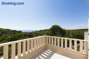 Villa ideal para familias con barbacoa, sauna y terraza | Vistas al agua - Image 2