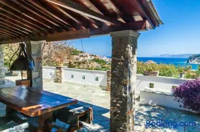 Skopelos luxurious villa "Aloupi" - Image 3