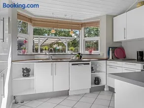 Holiday Home Neli - 850m to the fjord by Interhome - Image 4