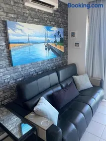Flat 1502 Triângulo - Image 1