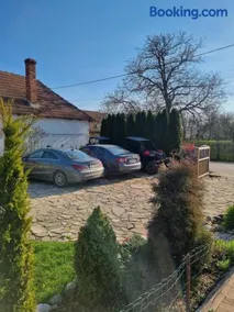 Guest House Victoria - Image 2