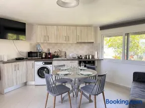 Potidea Seashell Garden House 70m from Beach Garden and Private Parking - Image 3