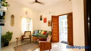 Hues Hostel by Aish - Image 2
