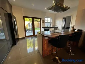 Ings Road Retreat! Wombwell - Image 3