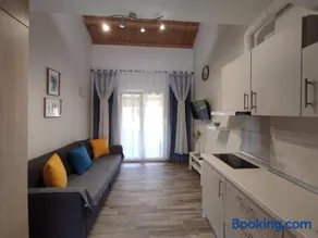 Royals apartments - Image 1