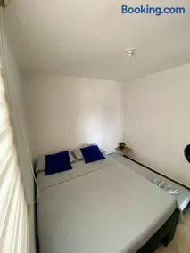 Apartamento con piscinas y jacuzzi - Image 4