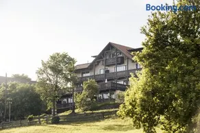 Bella Posta Hotel - Image 1