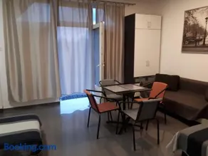 Kertvárosi Apartman - Image 4