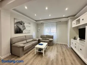 Encantador apartamento en el CENTRO de Bilbao con PARKING opcional - Image 1