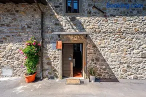 Casale di Polly in Garfagnana - Image 1
