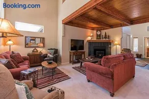 Widgi Elk Wonder - Meredith Lodging - Image 3