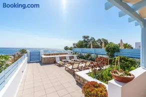 Blue Eyes Beach Villas - Image 1