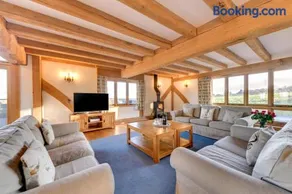4 Bed in Tenterden oc-tn608 - Image 2