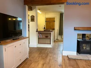 One Jubilee Cottages - Image 5