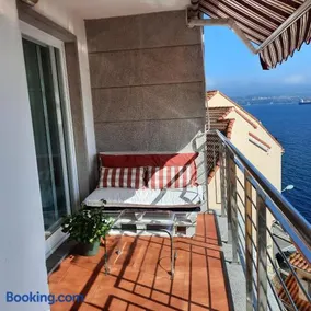 Exclusivo apartamento en Raxó ( Sanxenxo) - Image 2