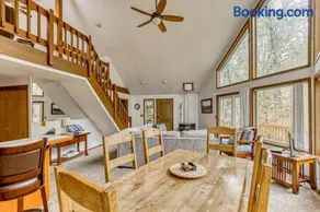 Expansive Wooded Home with a Brook Firepit Private Hot Tub and Shared Pool - Image 4
