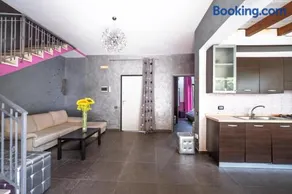 Elysium Luxe Suites - Image 3