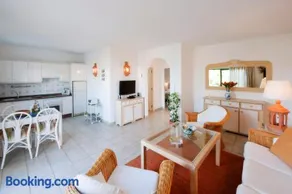 Ferienhaus 'Villa Verde Superior' mit Meerblick, WLAN und Klimaanlage - Image 2