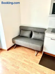 2 Room Center Zurich Flats with Balcony - HildaB - Image 4