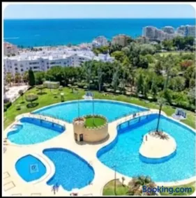 Minerva Holiday - Image 1