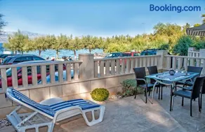 Apartment Brač - Image 1
