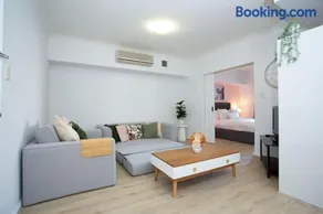 Chic 1BR Apt by RAC Arena w Pool & WiFi - Image 3