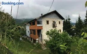 Yeti (snowman) Guest House - Image 2