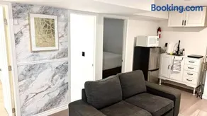 Your Cozy Home Away from Home - Image 2