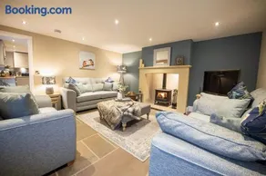 Beckside - Image 3