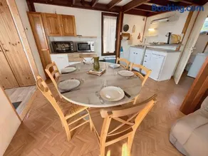 Chaleureux chalet à 3 minutes à pied de la mer - Parking gratuit - Image 3