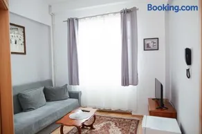 Hotel Holiday - Image 5
