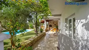 Holiday Home San by Villas Guide - Image 2