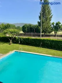 CAL QuEROL LlíViA 1- reformado con piscina en el centro - Image 1