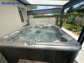 Belle Maison MALOU climatisée calme, piscine, jacuzzi 3km plage Labenne Capbreton - Image 1