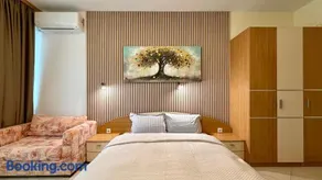 Premium Apartment Midia Beach - Image 3