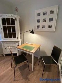 Harry's Apartment - Image 2