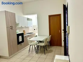 diamond room - Image 1