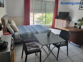 Residence d'Anjou - Grand studio avec clim, balcon et parking privatif - Image 2