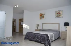 Casa Mirlo - Peaceful Home with Garden & Terrace in Central Lanzarote - Image 3