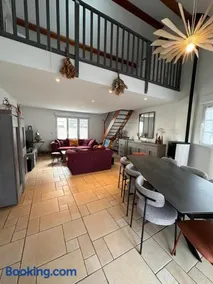 Grande maison familiale 300 m de la plage et du centre - Image 2