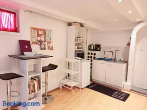 Basement Room - Image 1